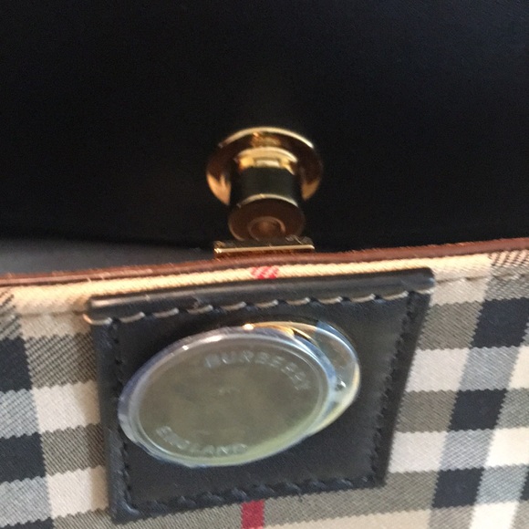 Sold NWT Burberry Society Handbag - Picture 2 of 8